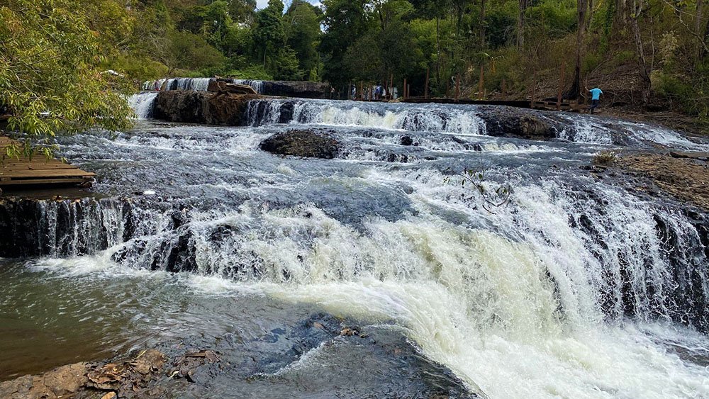waterfall ou sean lair